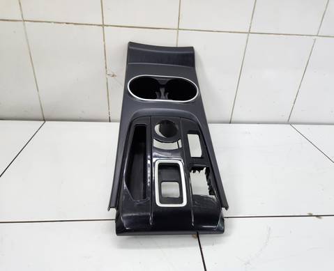 5305108XPW13A8P Накладка центральной консоли для Great Wall Poer (с 2019)