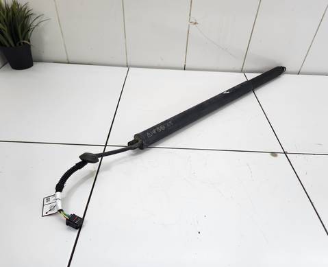 Амортизатор багажника левый для Geely Atlas Pro (с 2021)