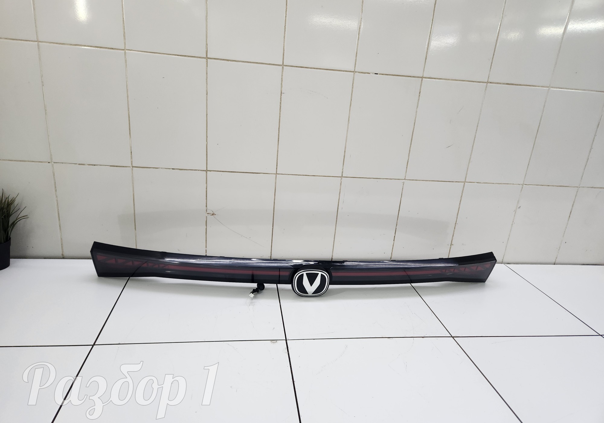 4133110DE01AB Фонарь крышки багажника для Changan UNI-V (с 2022)