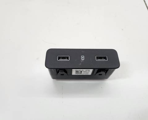8891243282B01 Разъем usb для Geely Monjaro (с 2021)