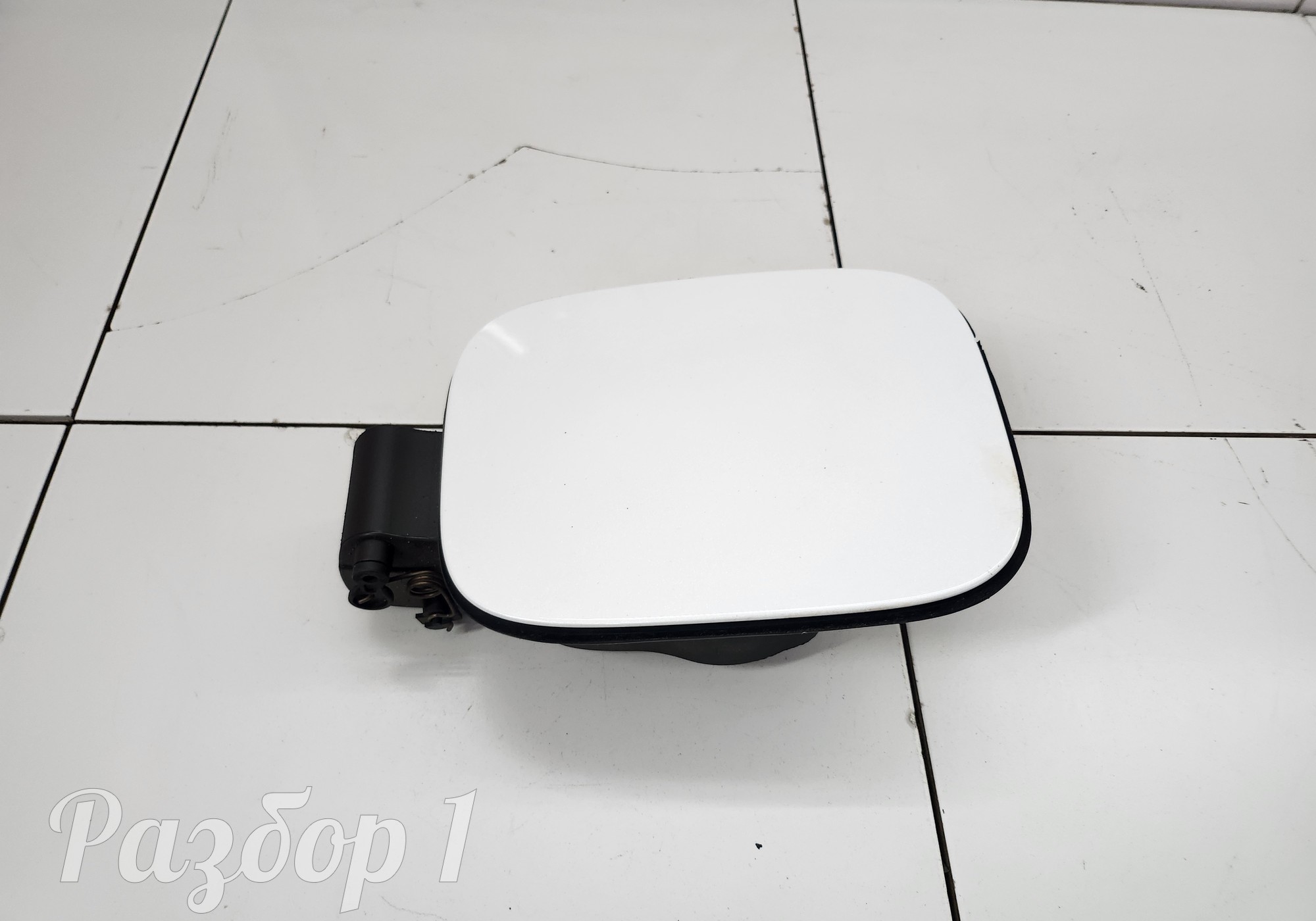 Лючок бензобака для Geely Monjaro (с 2021)