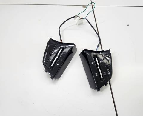 Блок кнопок на руль для Faw Bestune B70 (с 2020)