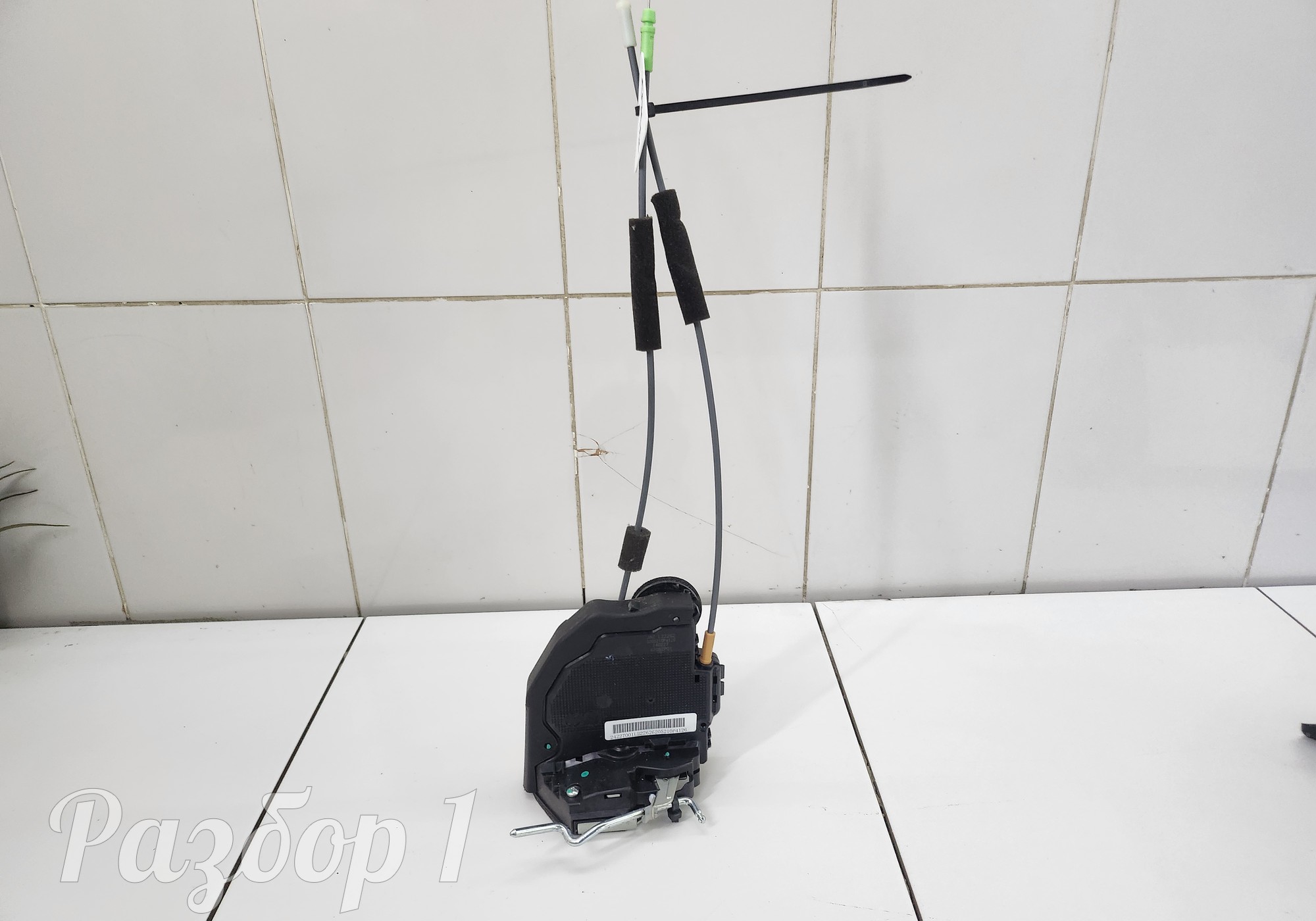 6205210P4126 Замок задней правой двери для Jac T9 (с 2023)