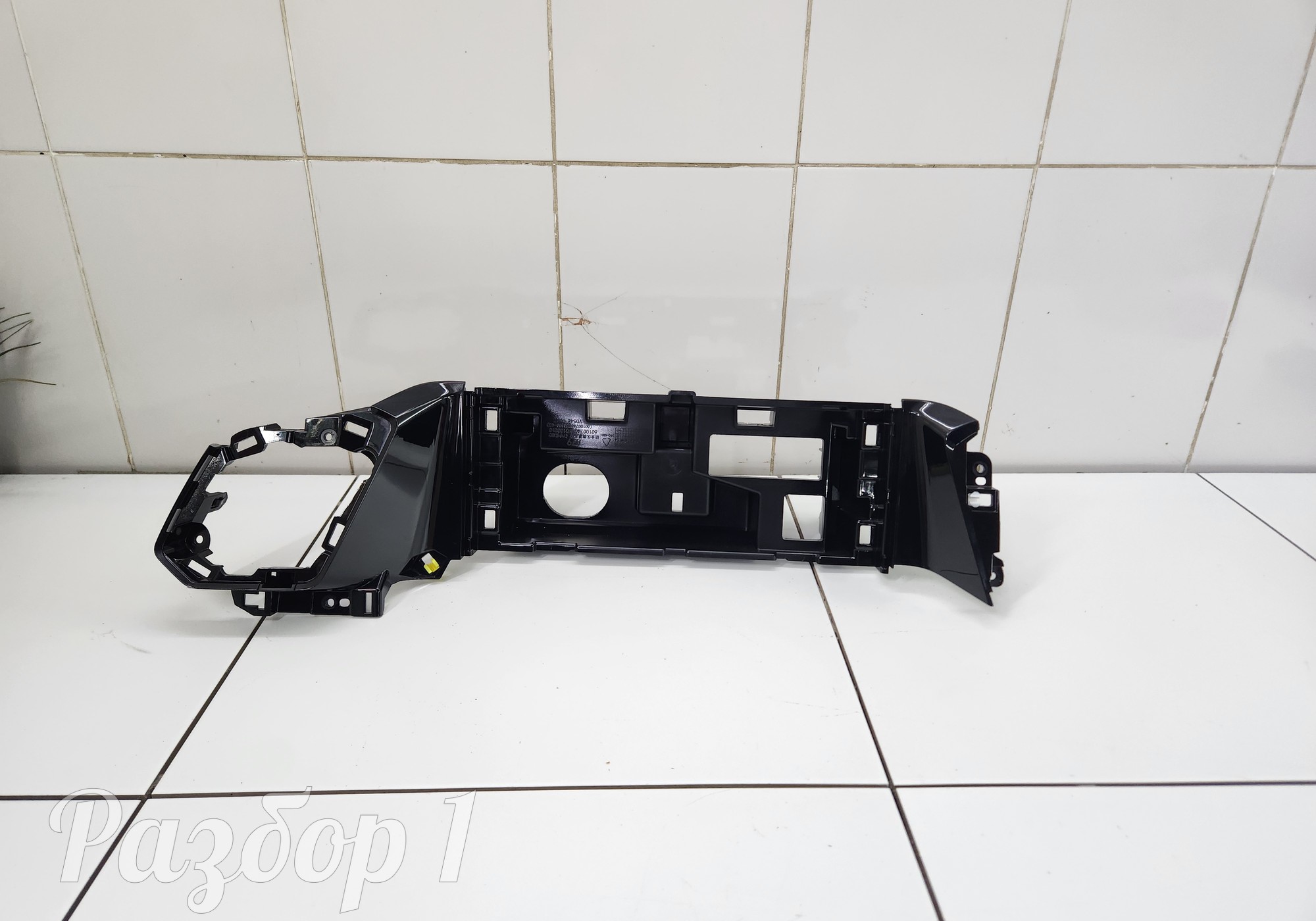 6010074CRV0100C10 Накладка торпеды для Gac GS3 (с 2024)