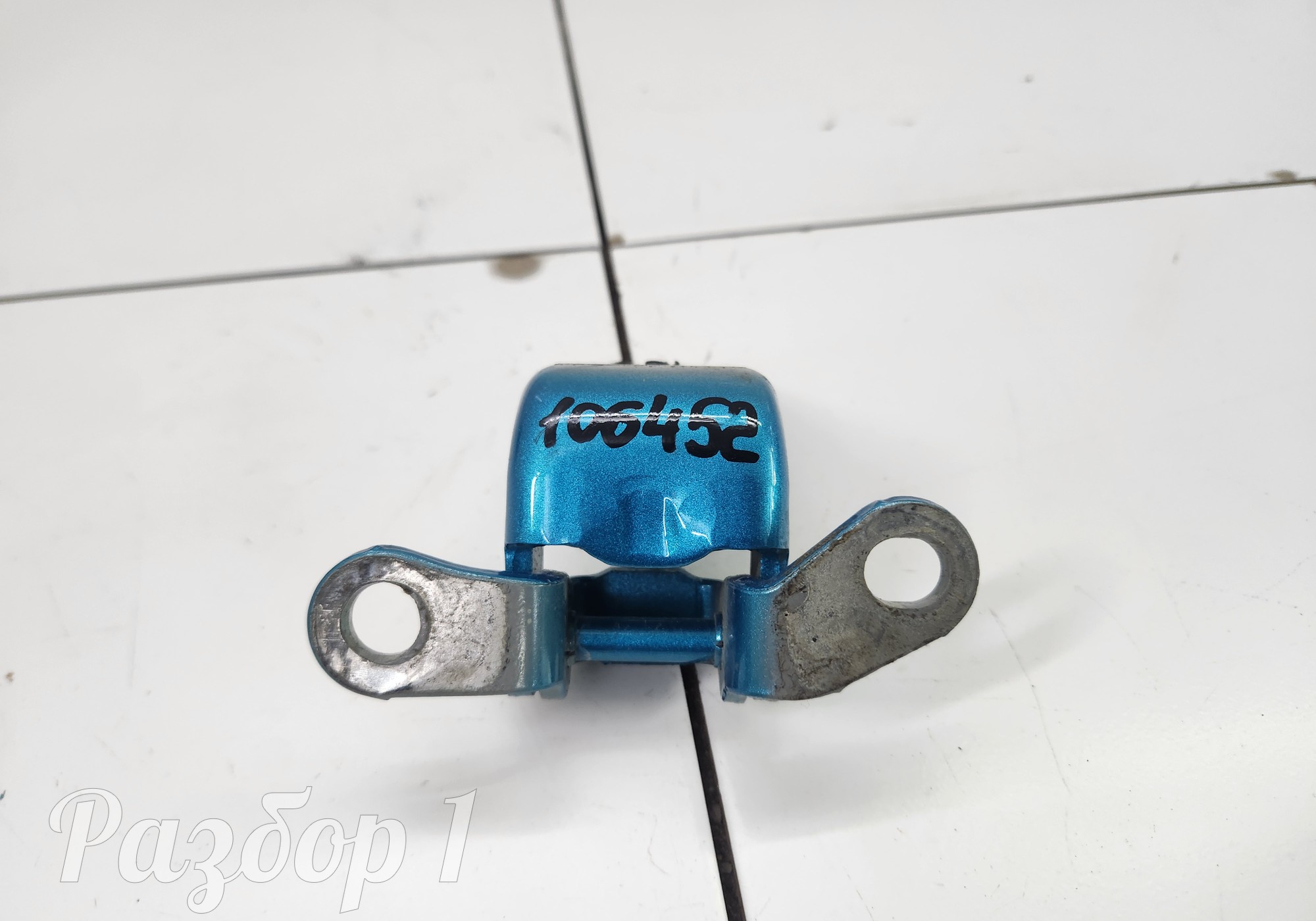 Петля двери задняя левая (низ) для Gac GS3 (с 2024)