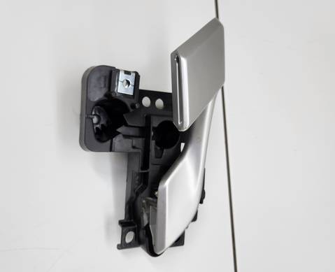 Ручка двери внутренняя задняя правая для Geely Coolray (с 2020)