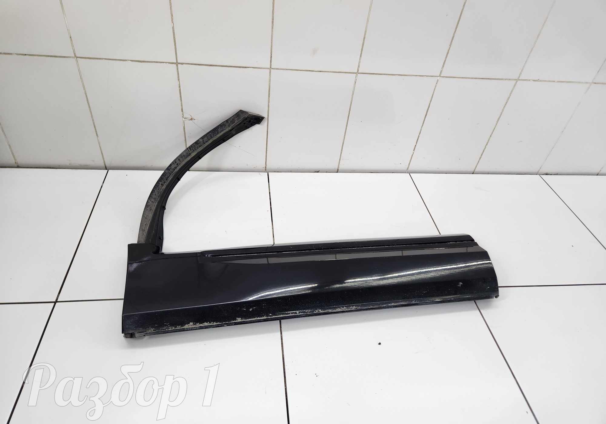 6600213611 Накладка задней правой двери для Geely Tugella (с 2019)