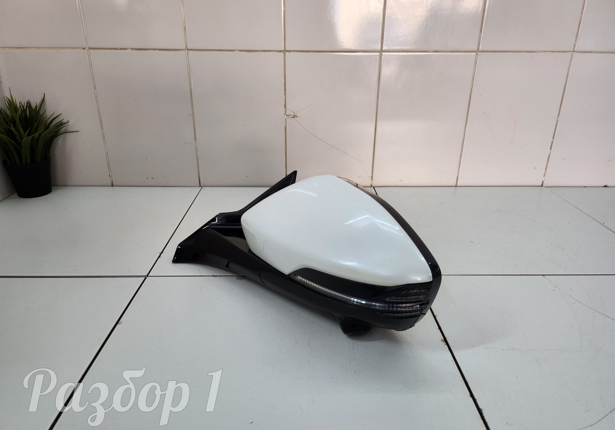 CD569F2710026004 Зеркало заднего вида боковое левое (14 контактов) для Changan UNI-K (с 2020)