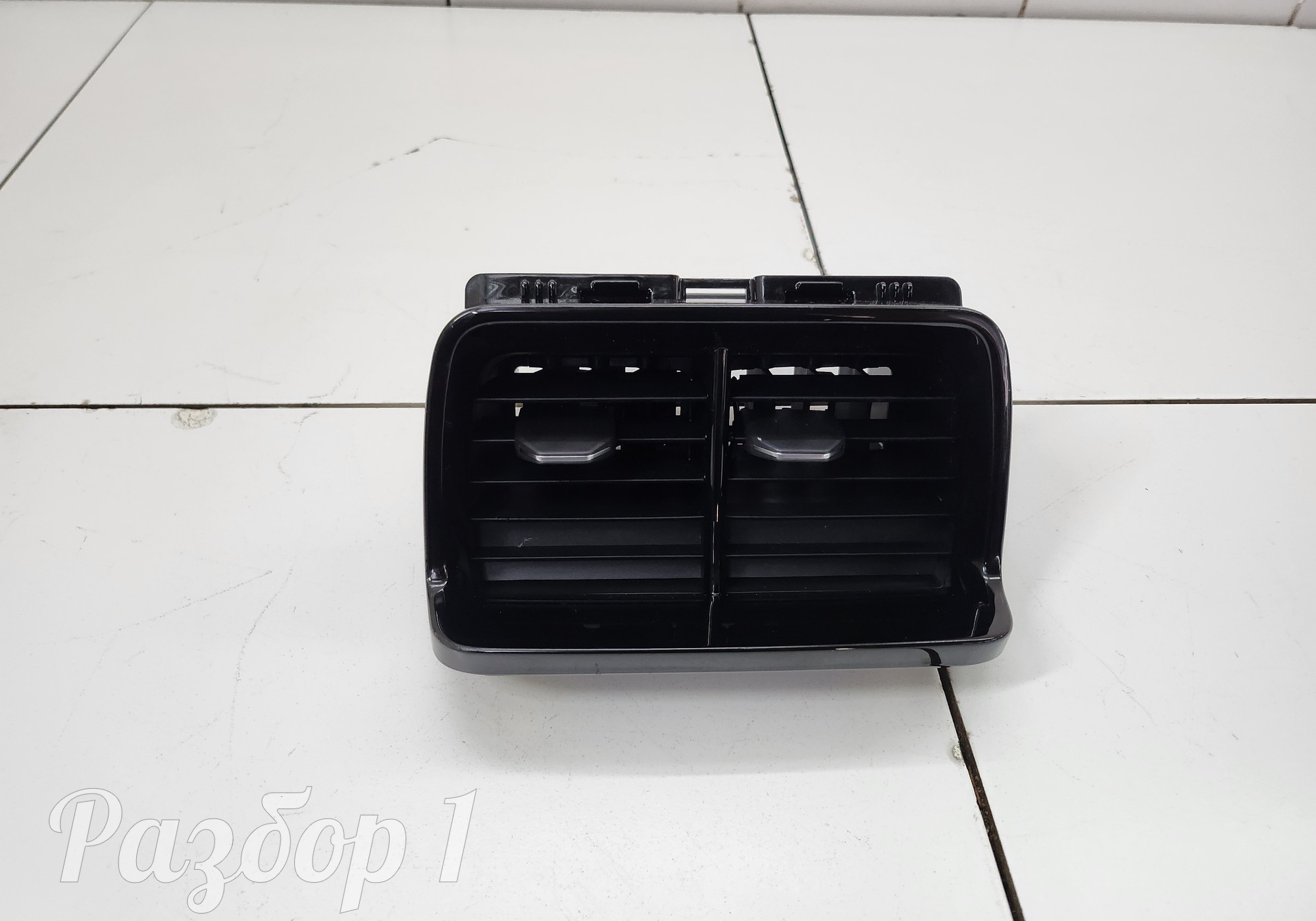 8894365583S24 Дефлектор воздушный для Geely Atlas II (с 2023)