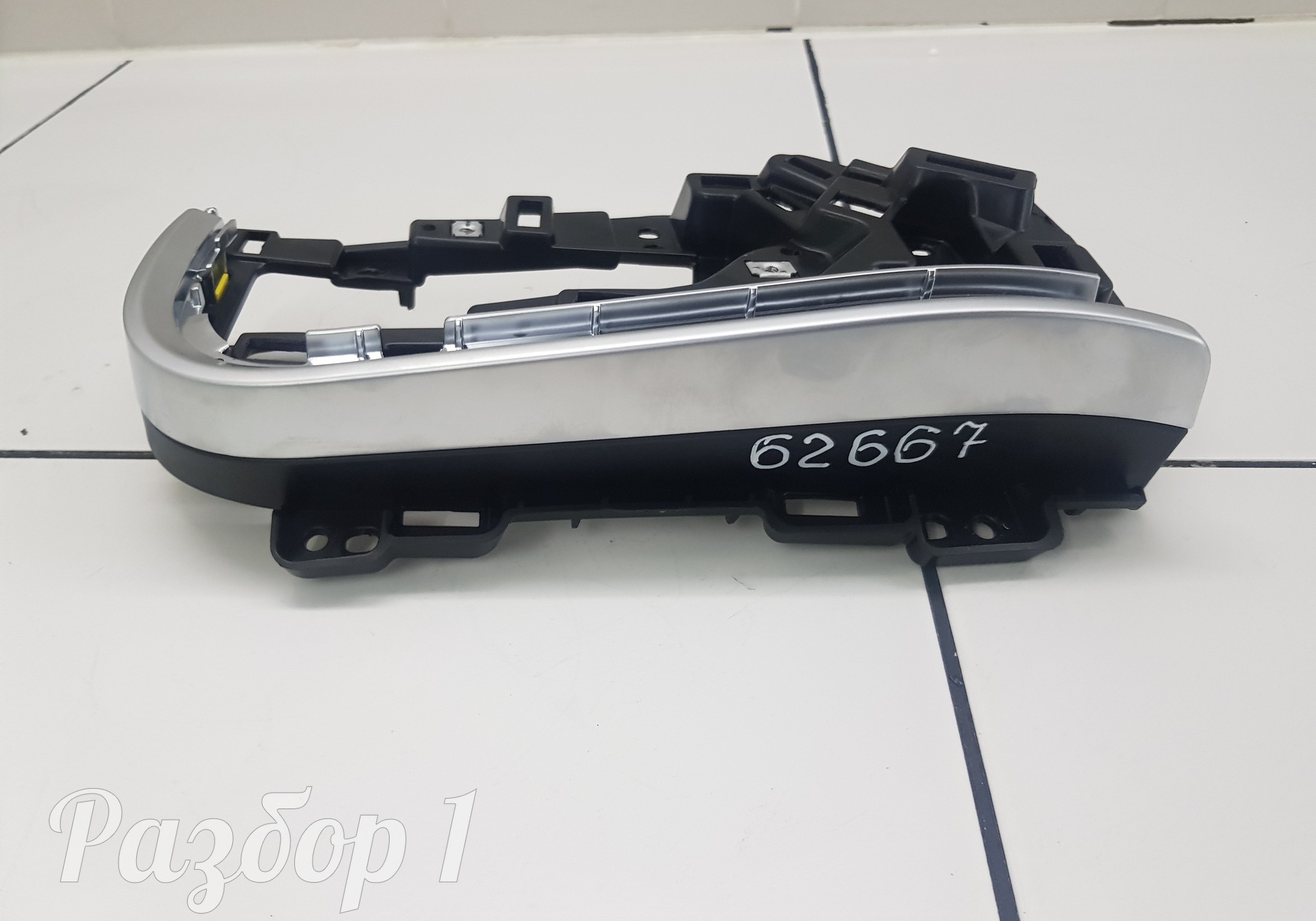 T1A5306143 Накладка центральной консоль для Chery Tiggo 7 Pro (с 2020)