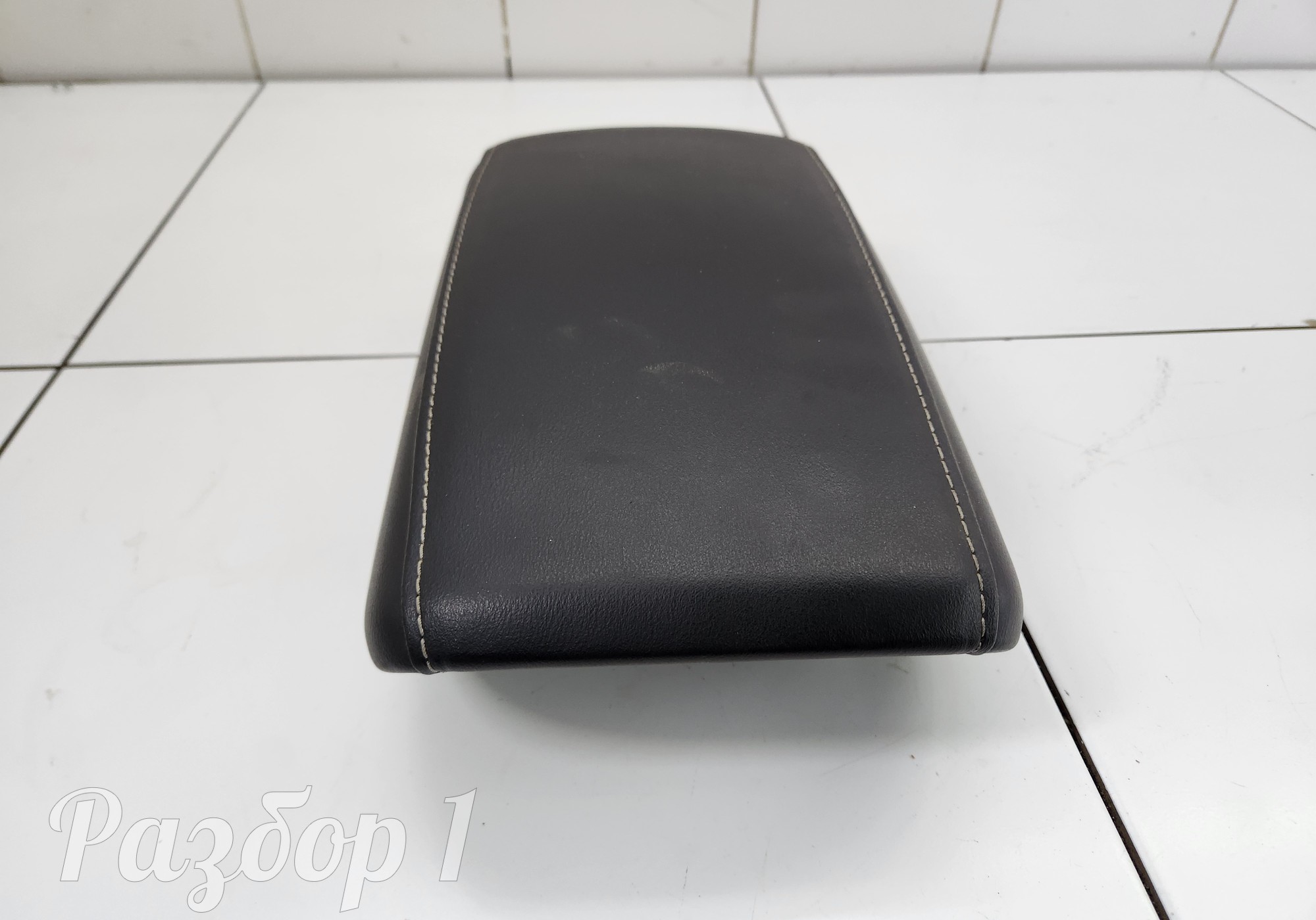 Подлокотник для Geely Atlas Pro (с 2021)