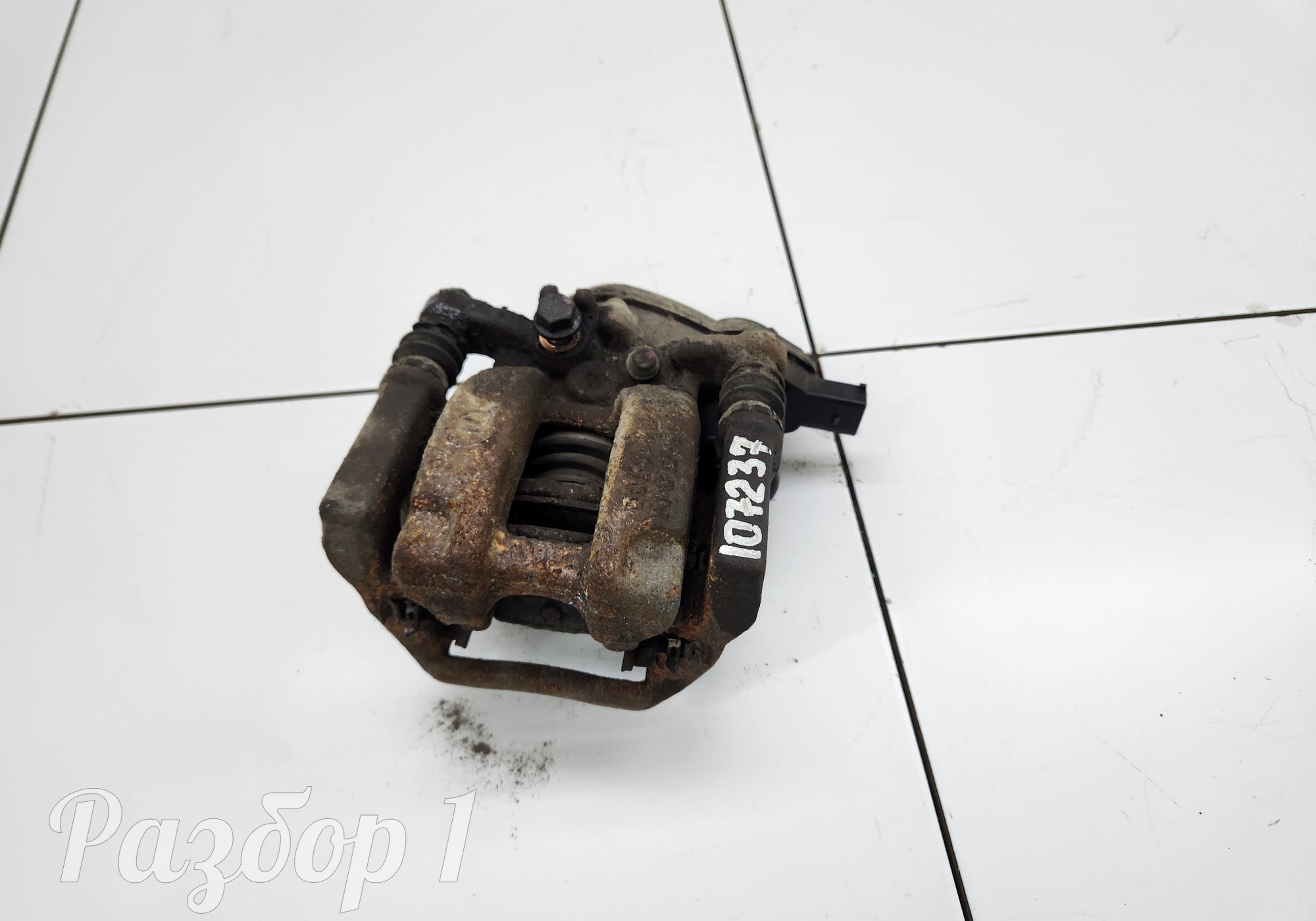 Суппорт задний (правый) для Changan UNI-V (с 2022)