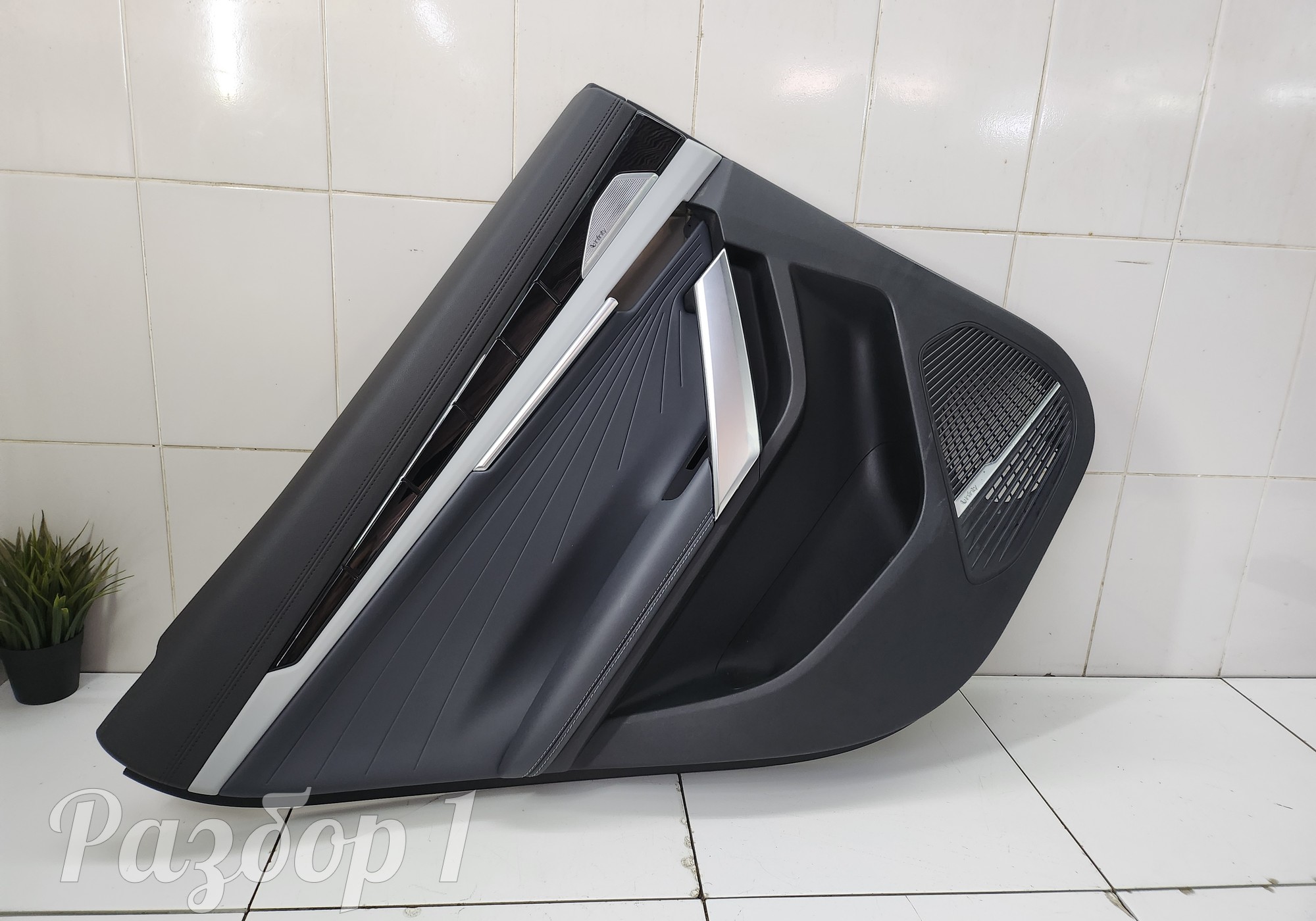 6600274151B01 Обшивка задней левой двери для Geely Atlas II (с 2023)