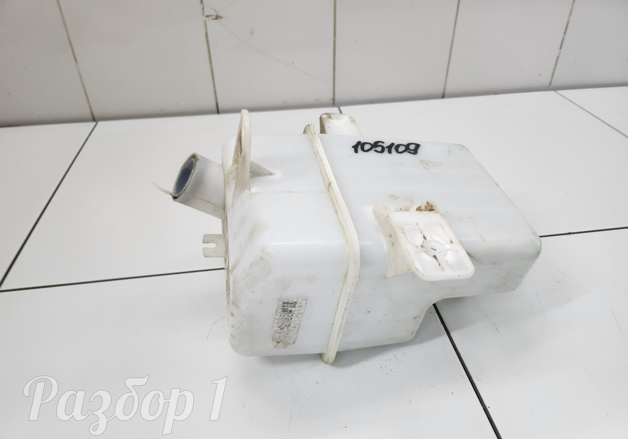 6600002549 Бачок омывателя для Geely Tugella (с 2019)