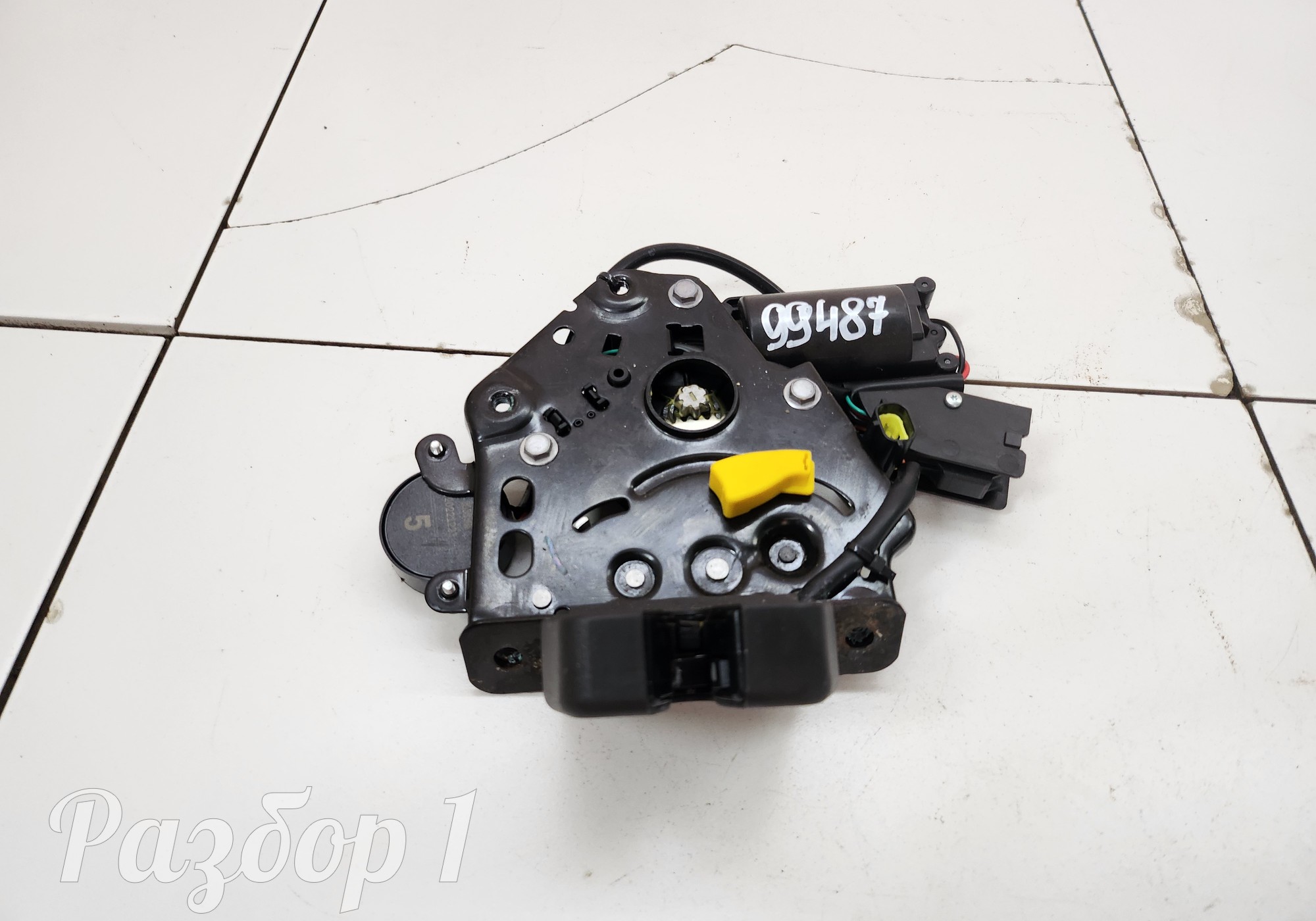 6305100CD03AA Замок крышки багажника для Changan UNI-K (с 2020)