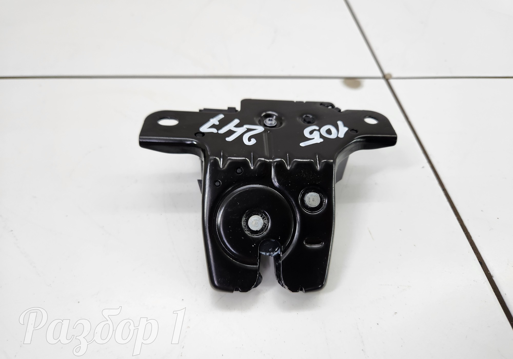 5606100BN01 Замок крышки багажника для Changan Alsvin (с 2018)