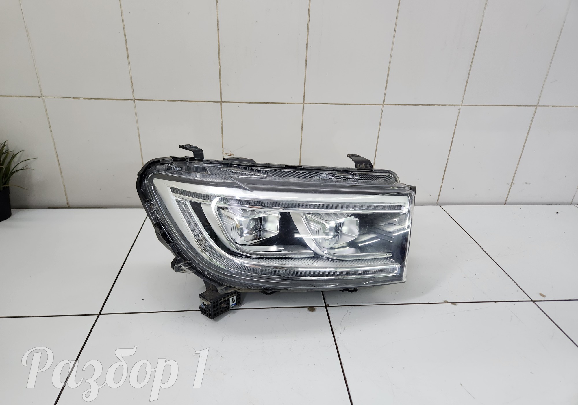 4121101XPW04A Фара передняя правая для Great Wall Poer (с 2019)