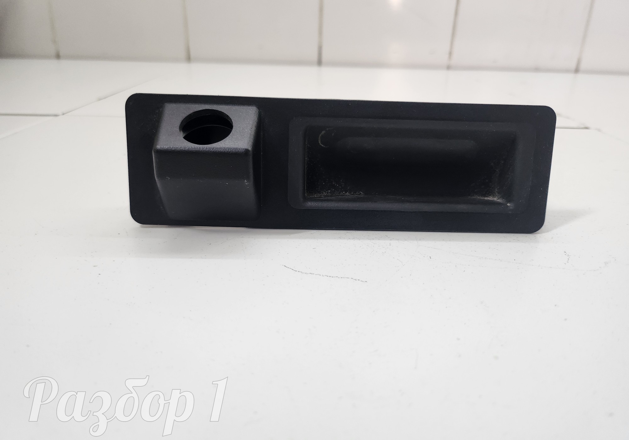 6608003259 Кнопка открывания багажника для Geely Monjaro (с 2021)