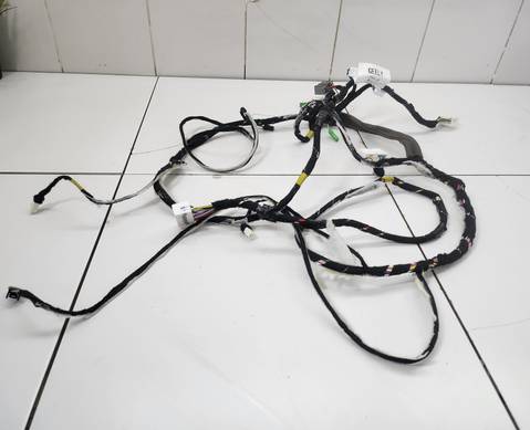8890500004 Электропроводка потолка для Geely Tugella (с 2019)