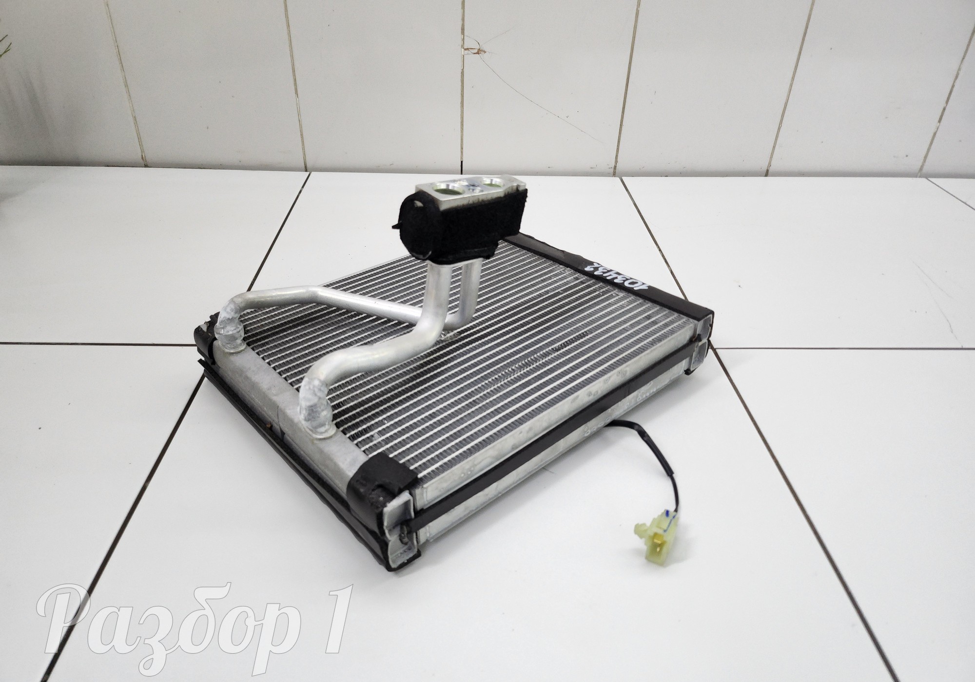 Радиатор кондиционера (конденсер) для Geely Tugella (с 2019)