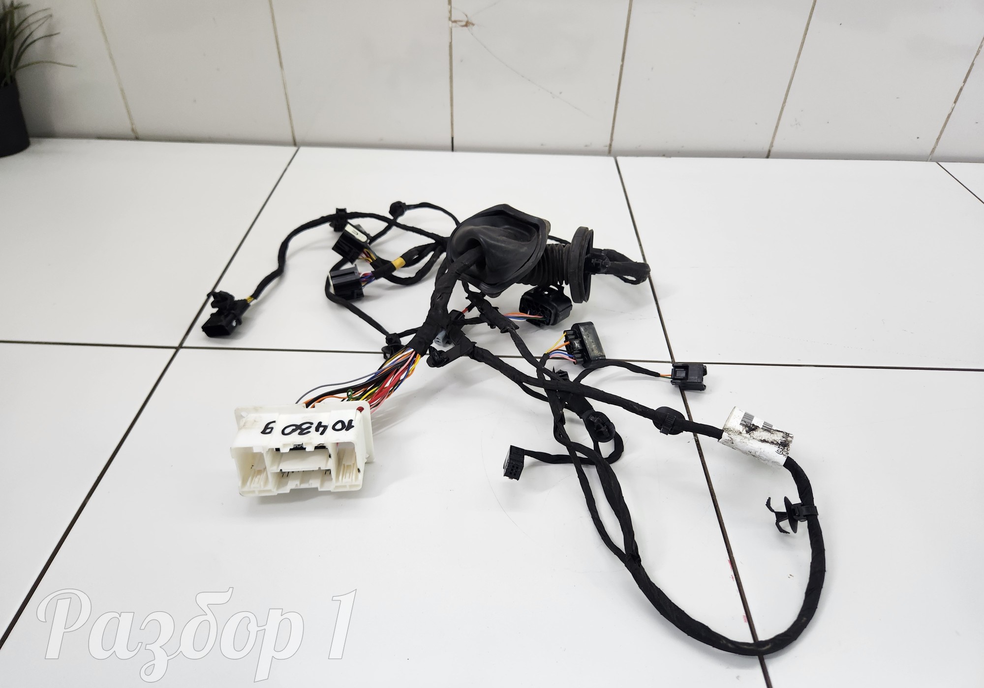 8355001CRV1300 Электропроводка передней правой двери для Gac GS3 (с 2024)