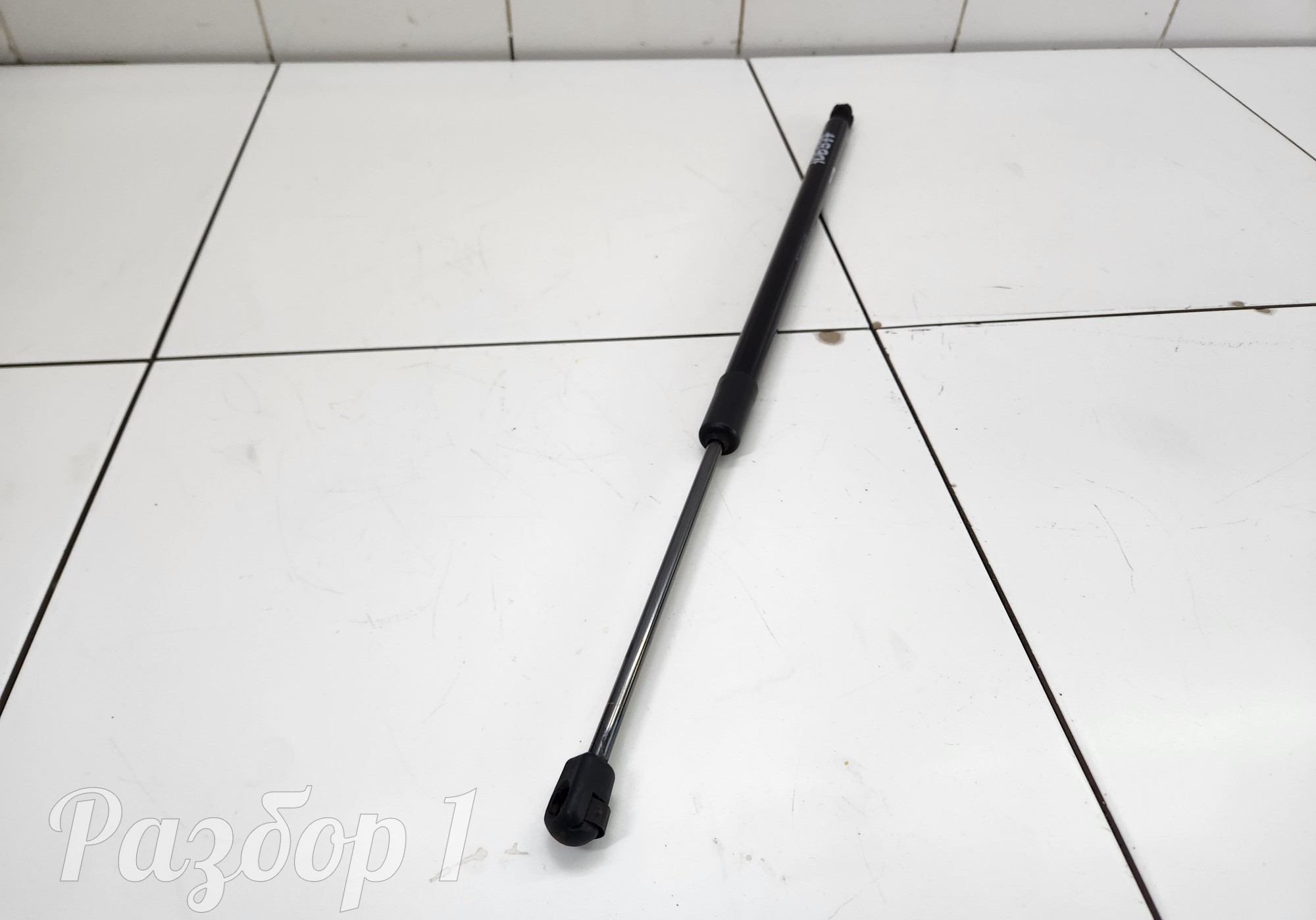 5830009CRV0000 Амортизатор багажника правый для Gac GS3 (с 2024)