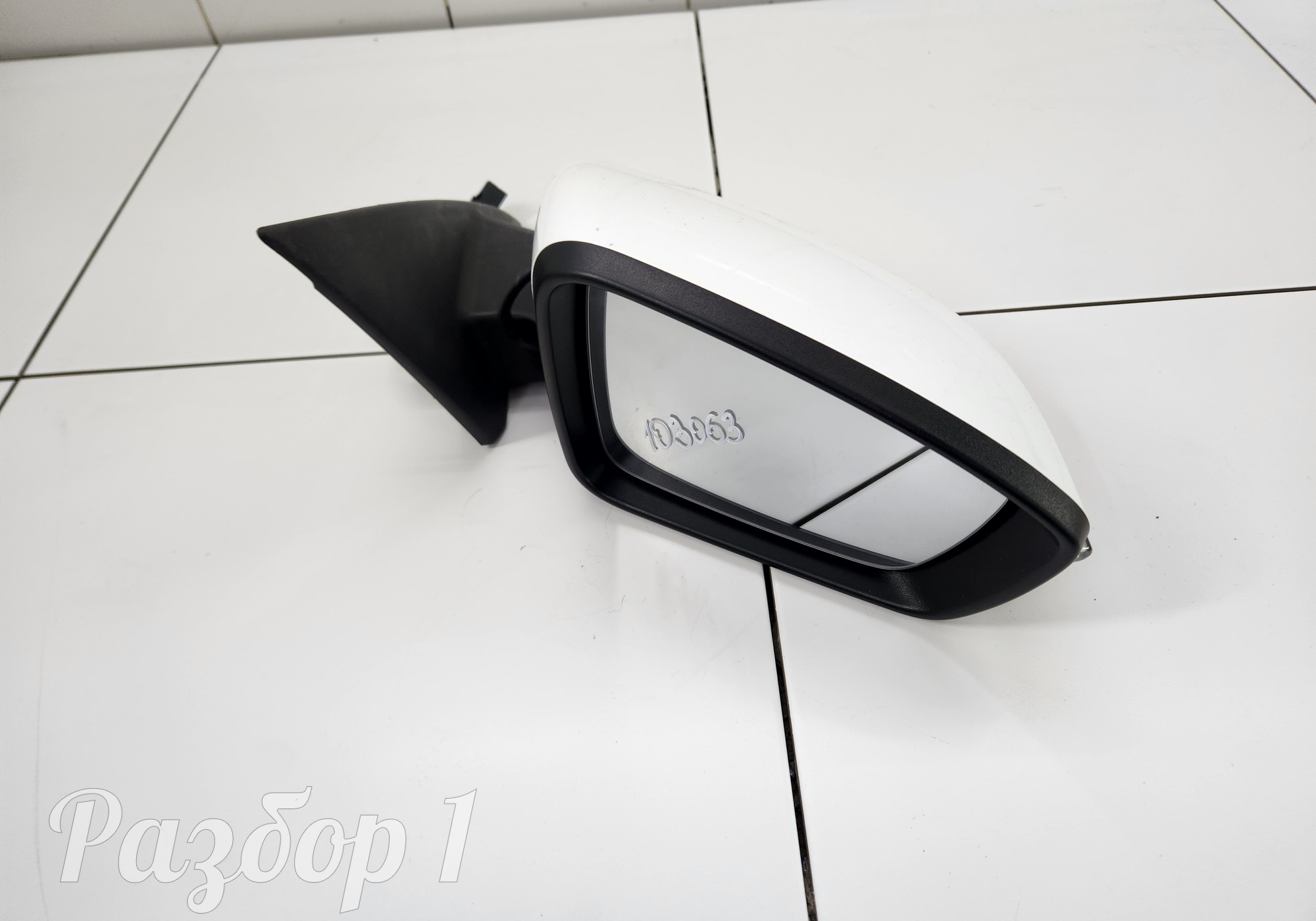 Зеркало заднего вида боковое правое 6 контактов) для Geely Emgrand (SS11) (с 2021)