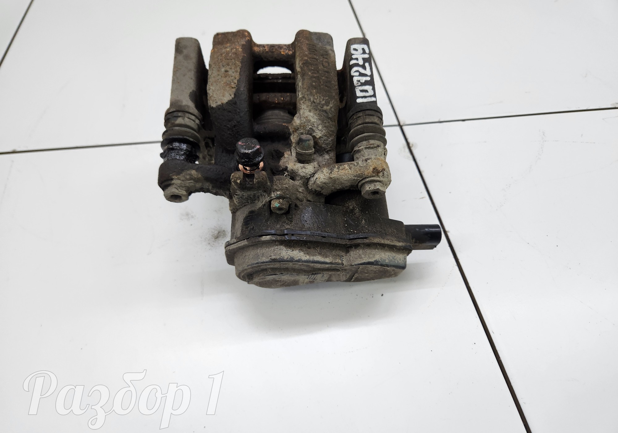 Суппорт задний (левый) для Changan UNI-V (с 2022)