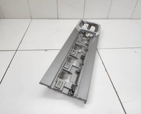 5306320P33Z0 Накладка торпеды для Jac T9 (с 2023)