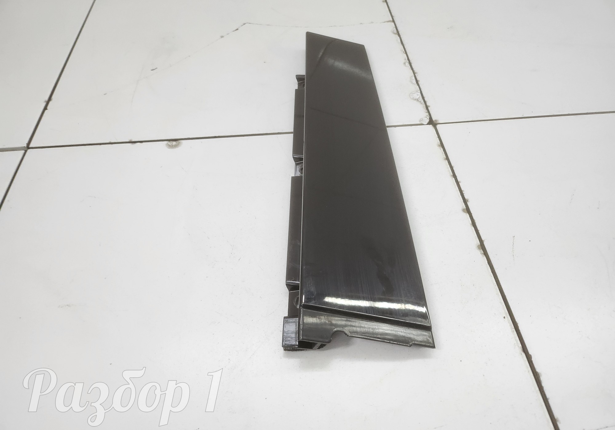 6213320XKJ20A Накладка задней правой двери для Haval H3 (с 2024)
