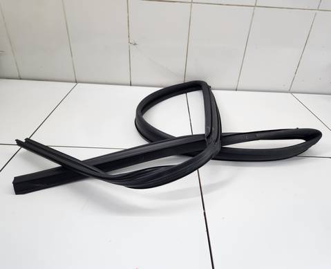 Уплотнитель стекла передней правой двери для Jac T9 (с 2023)