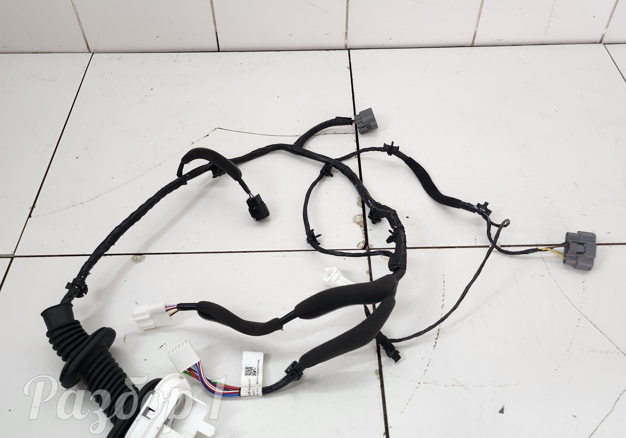 4002104XKZ3MA Электропроводка передней правой двери для Haval M6 II (с 2021)