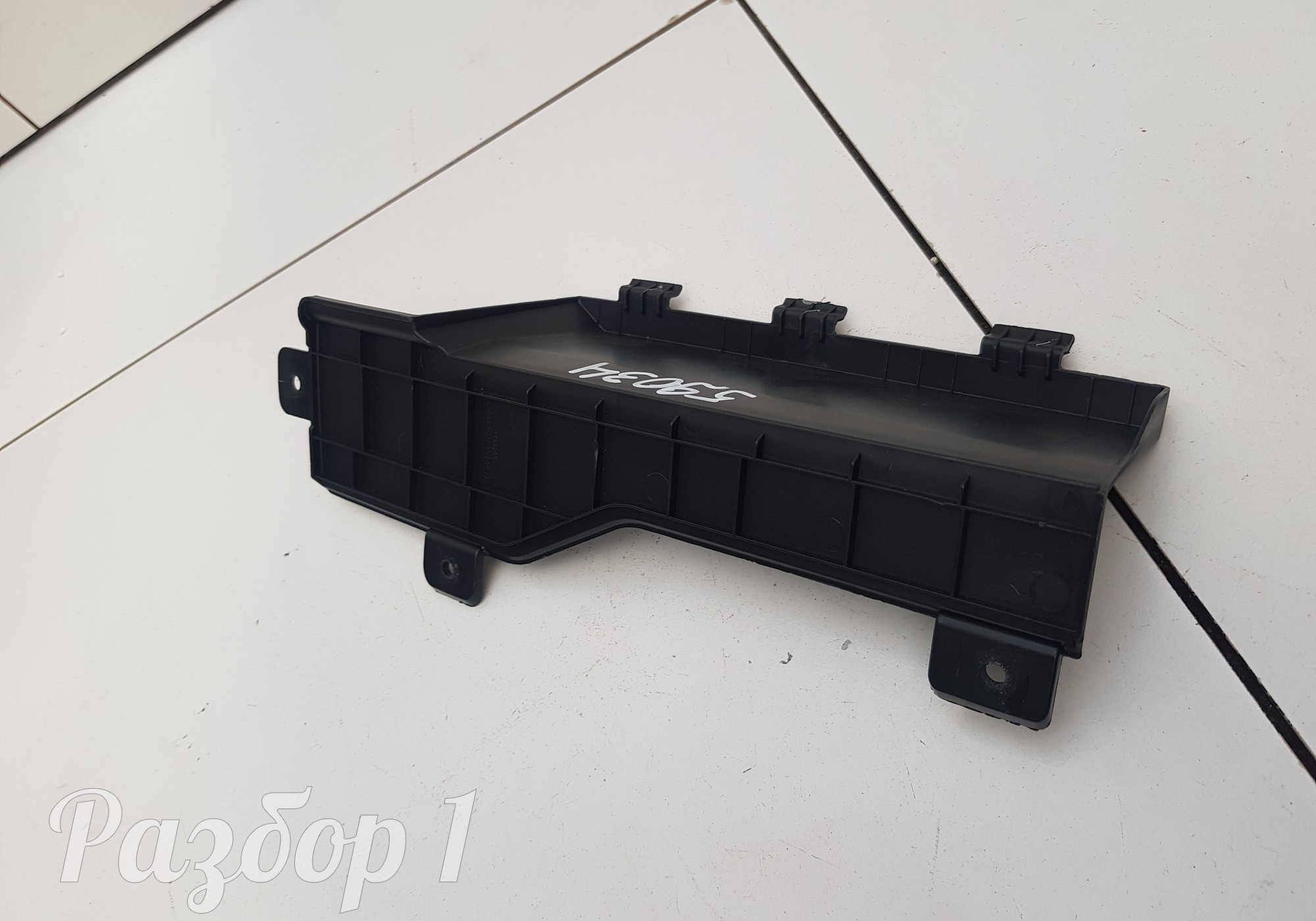 1178299 Крышка салонного фильтра для Ford Focus I (с 1999 по 2007)