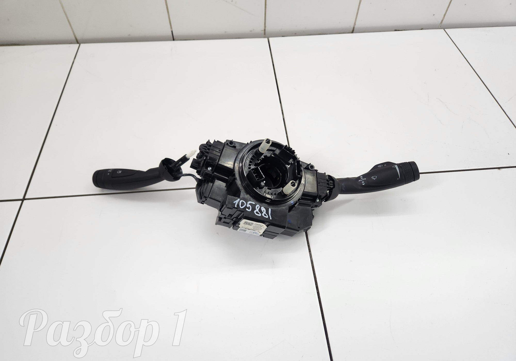 8890501334 Переключатель подрулевой для Geely Tugella (с 2019)