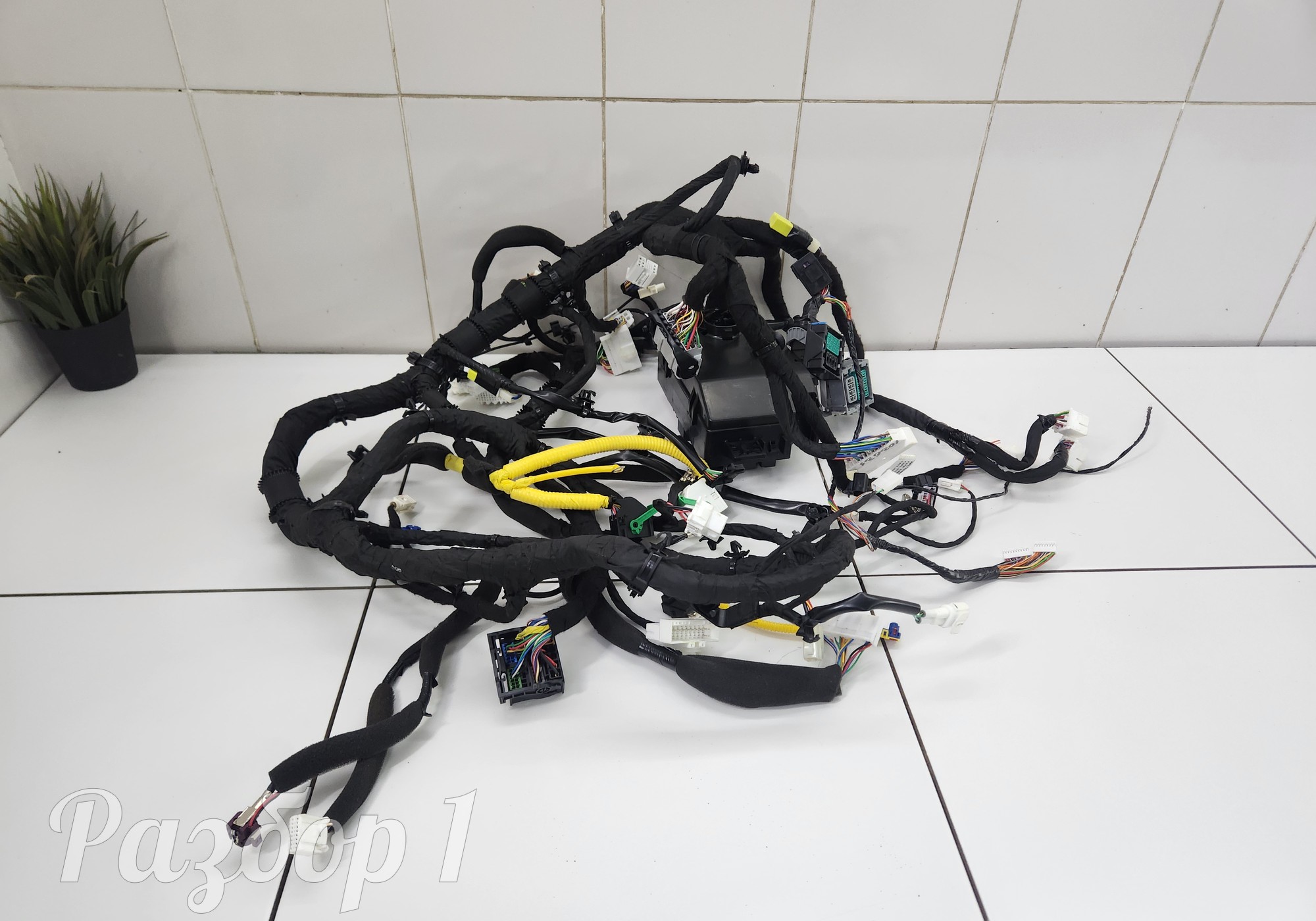 4003119XKZ3MB Электропроводка под торпедная для Haval M6 II (с 2021)