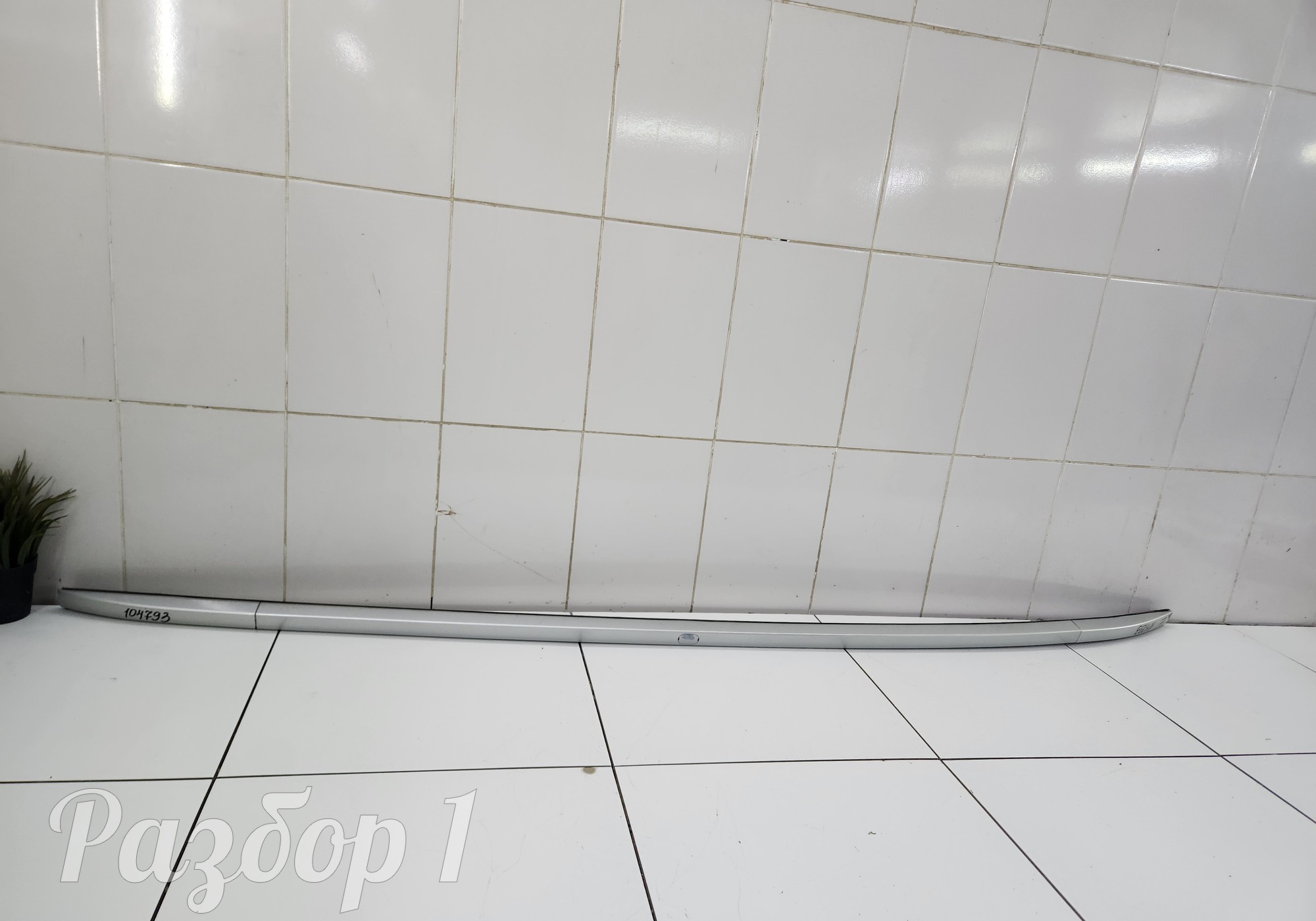 Рейлинг правый для Geely Coolray (с 2020)