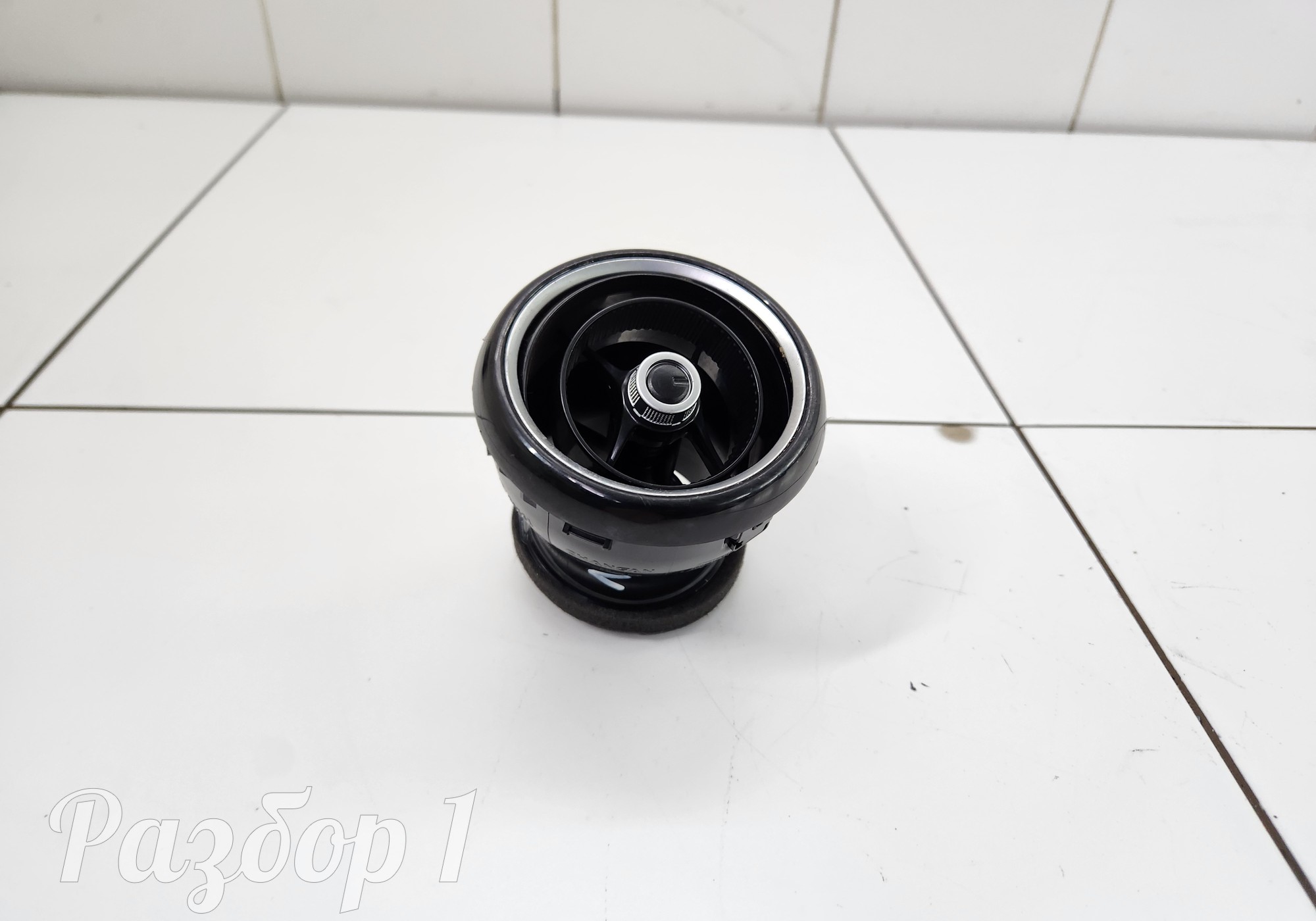 5306300BS01AA Дефлектор воздушный левый для Changan Alsvin (с 2018)