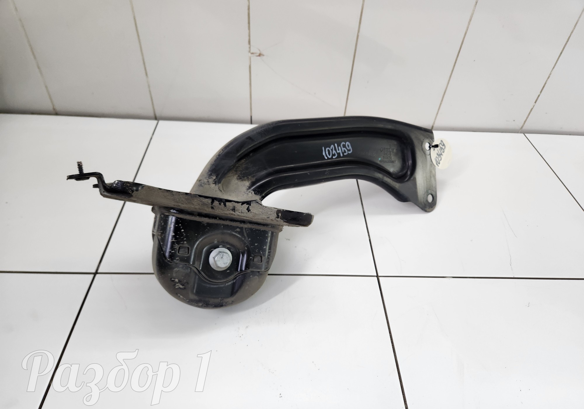 6600005807 Рычаг задней подвески правый для Geely Tugella (с 2019)