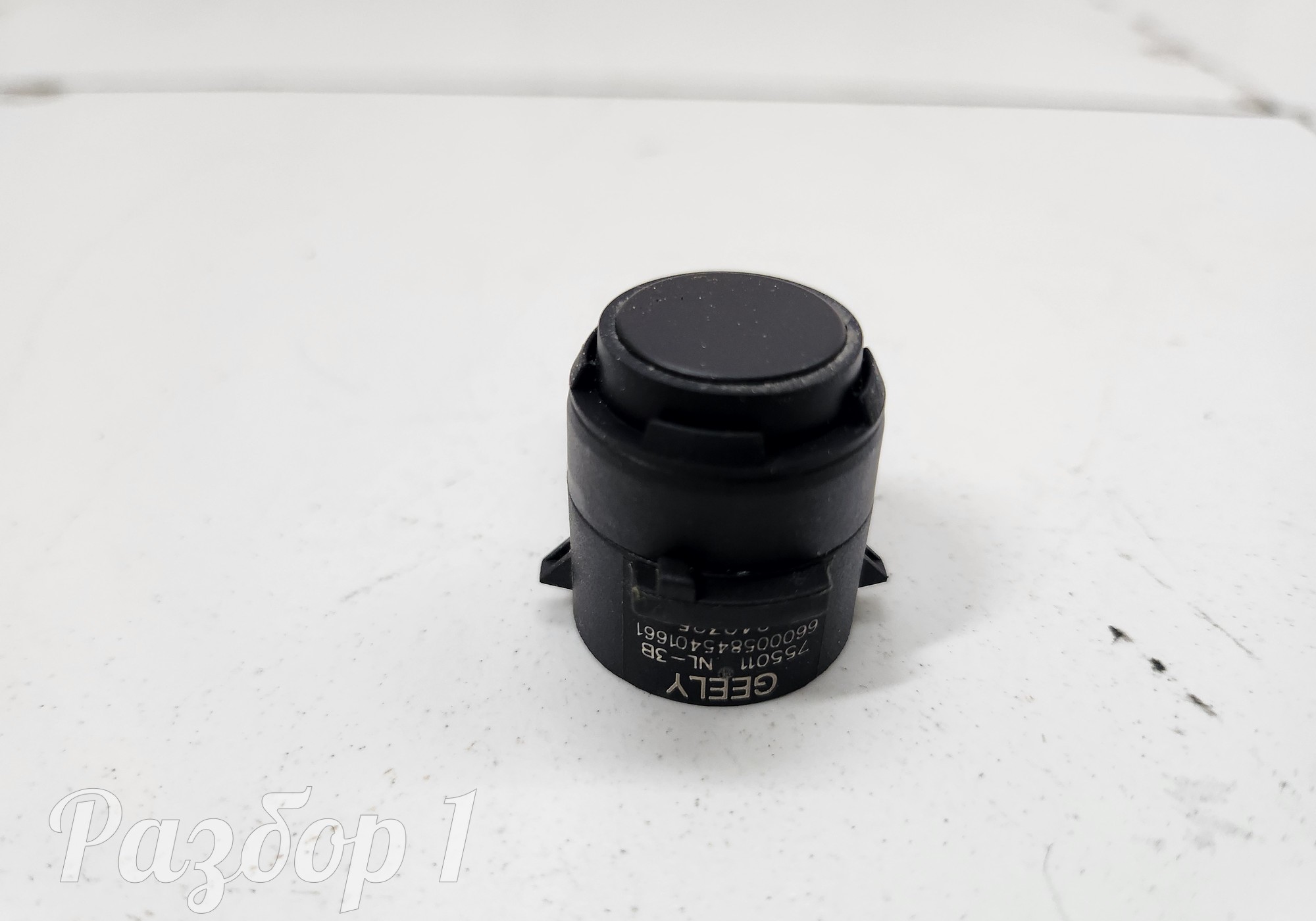 660005845401661 Датчик парковки заднего бампера для Geely Atlas Pro (с 2021)