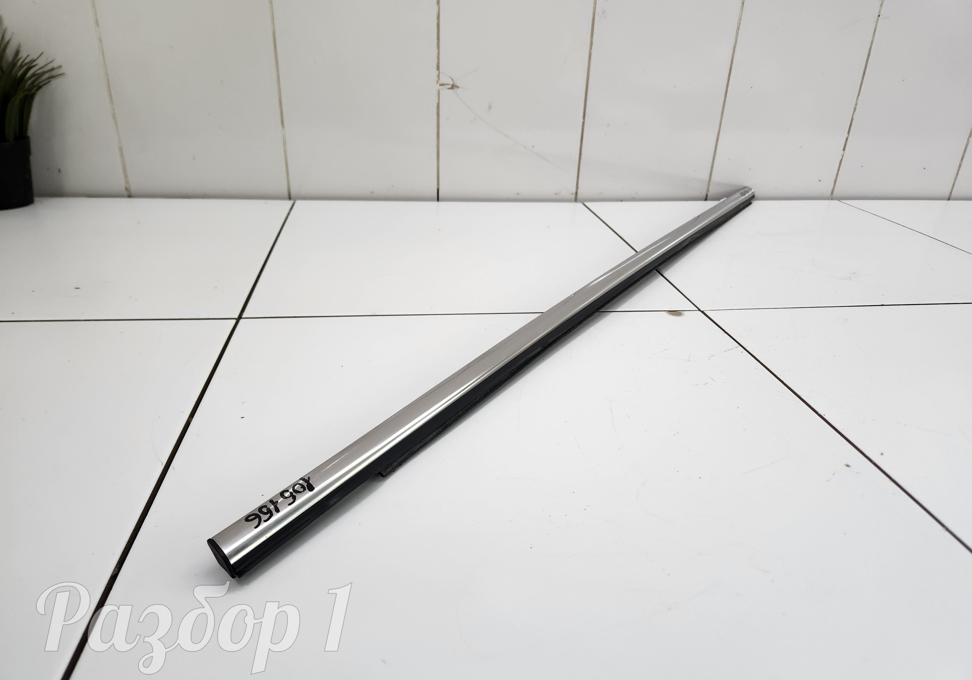 Молдинг стекла передней левой двери для Changan Alsvin (с 2018)