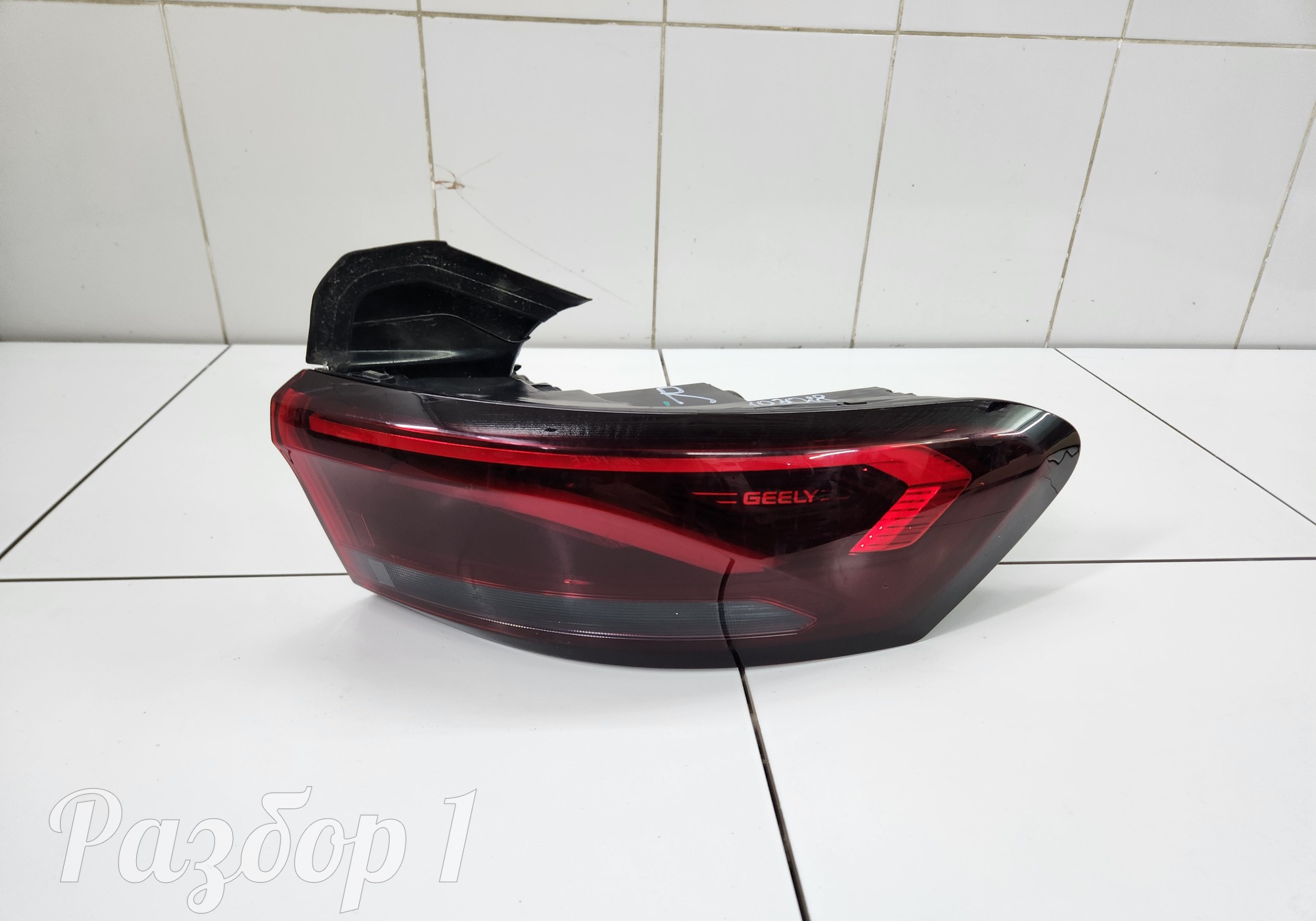 8889809109 Фонарь заднего крыла правый для Geely Emgrand (SS11) (с 2021)