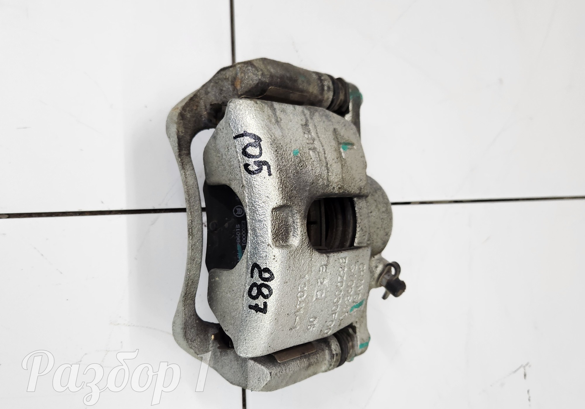 Суппорт передний левый для Changan Alsvin (с 2018)