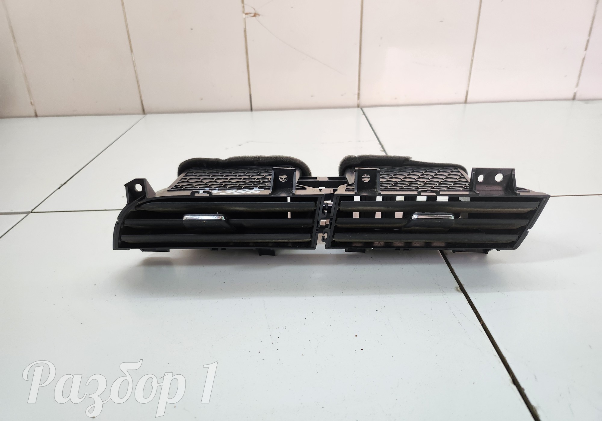 5306150XP6PXA Дефлектор воздушный центральный для Great Wall Wingle 7 (с 2020)