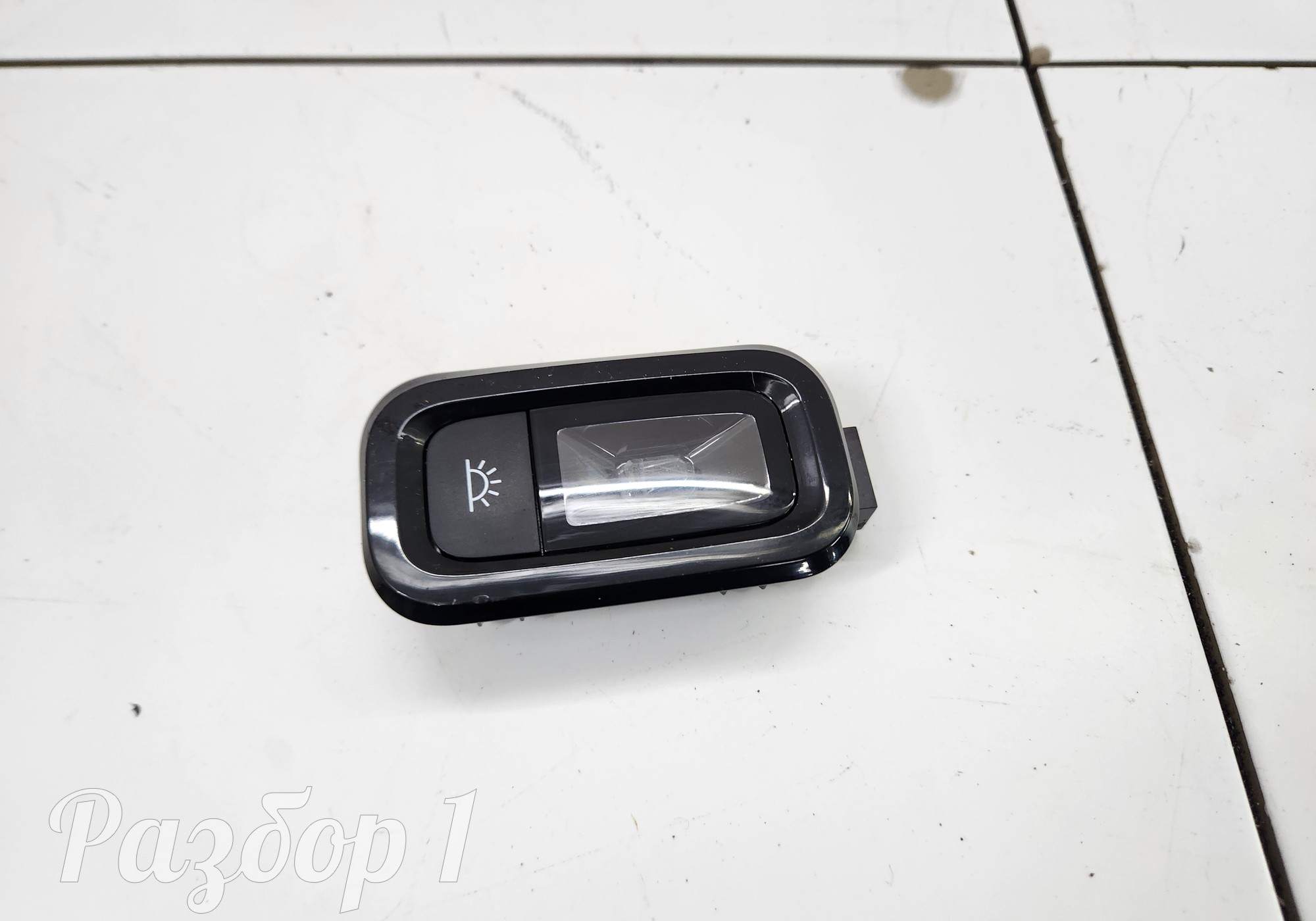 4104400U2401 Плафон внутреннего освещения для Jac T9 (с 2023)