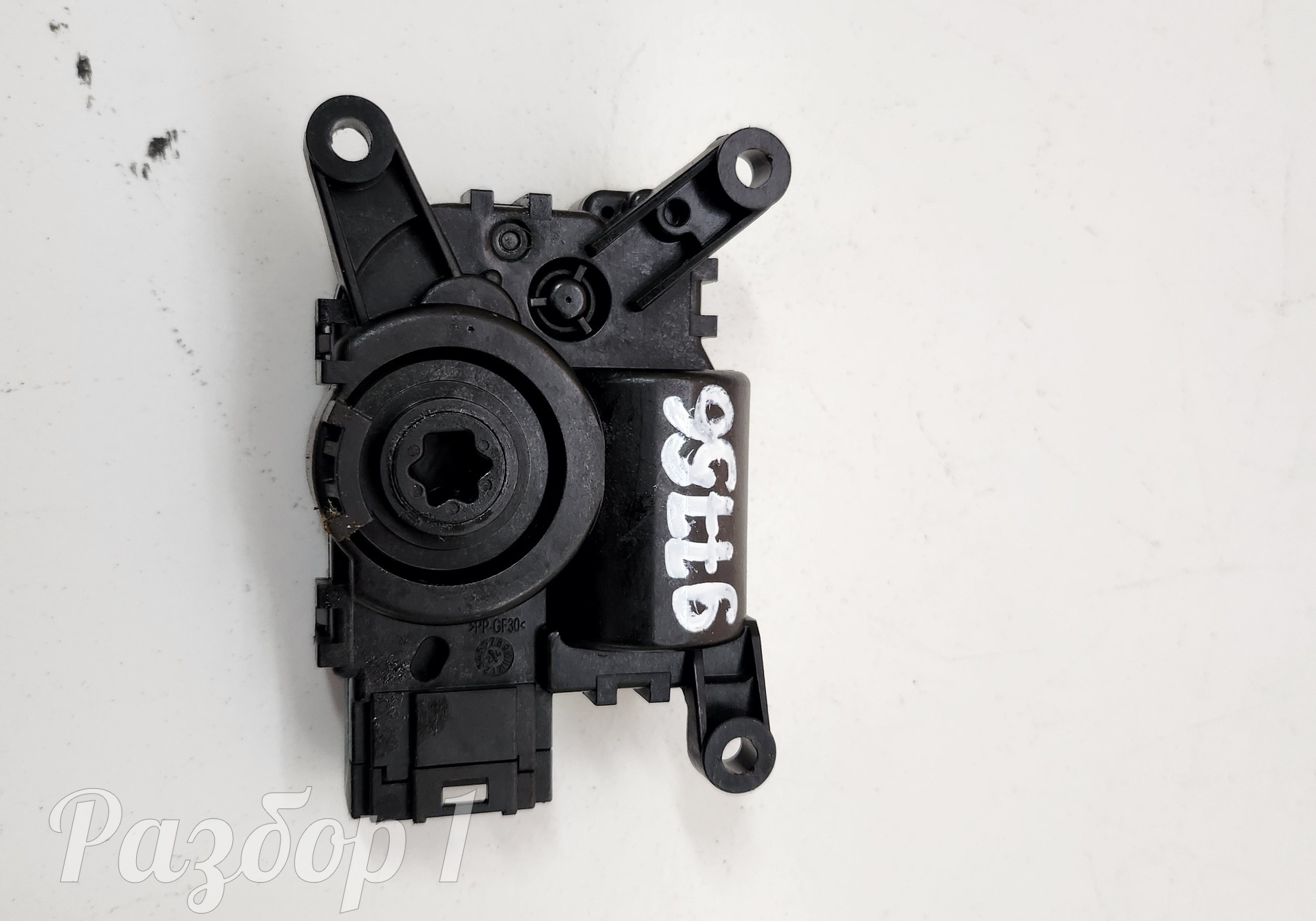 H021553029 Моторчик привода заслонок отопителя для Geely Monjaro (с 2021)