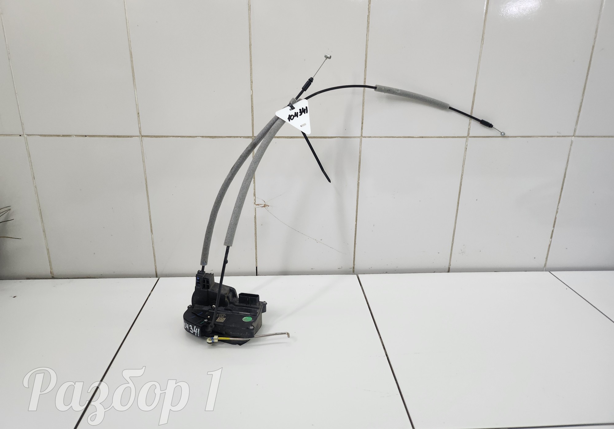 5610001CRV0000 Замок передней левой двери для Gac GS3 (с 2024)