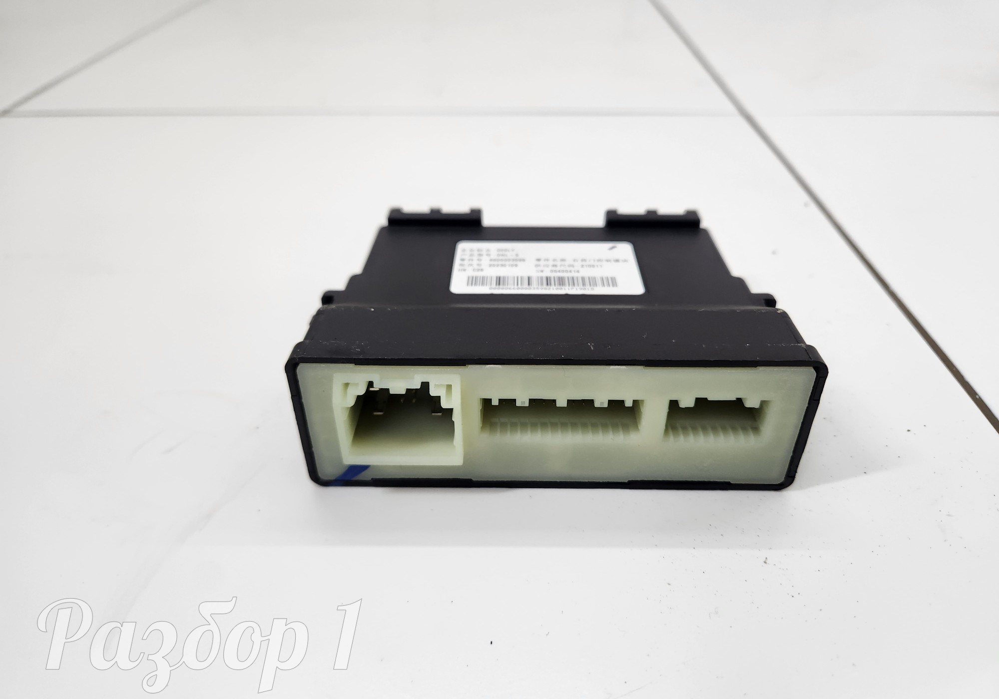 6600003598 Электронный блок передней правой двери для Geely Tugella (с 2019)