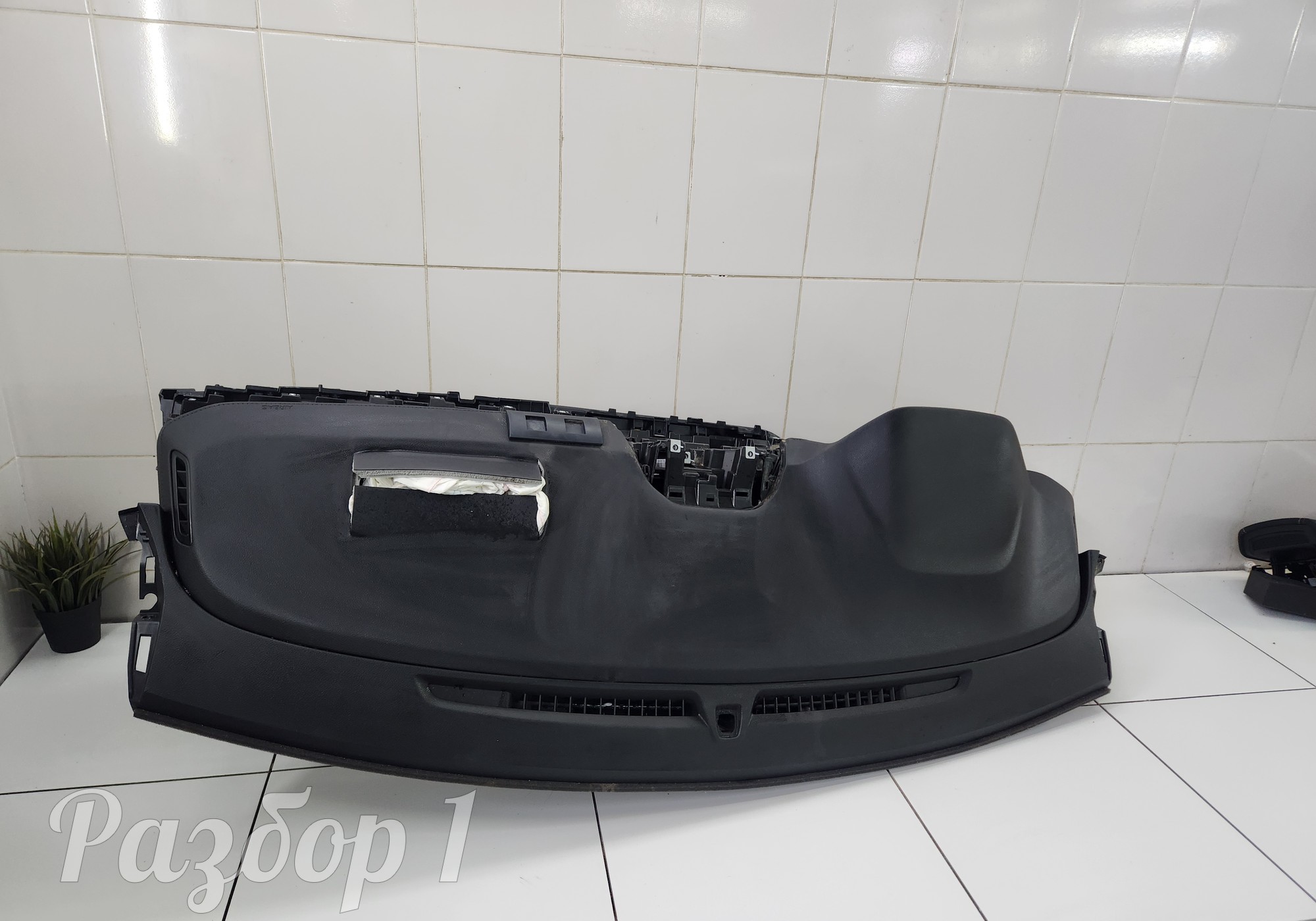 Передняя панель салона для Geely Emgrand (SS11) (с 2021)