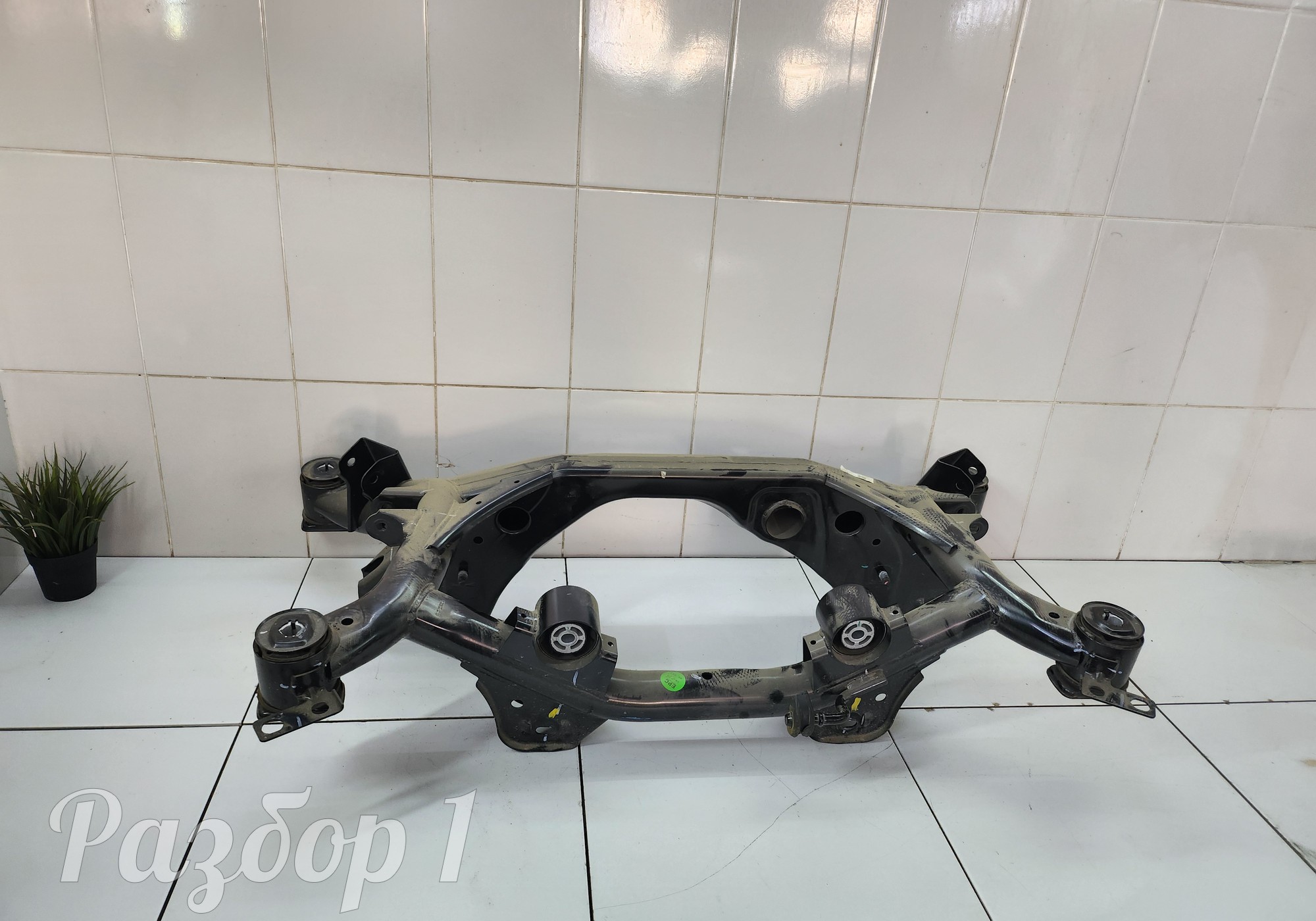 4086035100 Балка задняя для Geely Atlas Pro (с 2021)