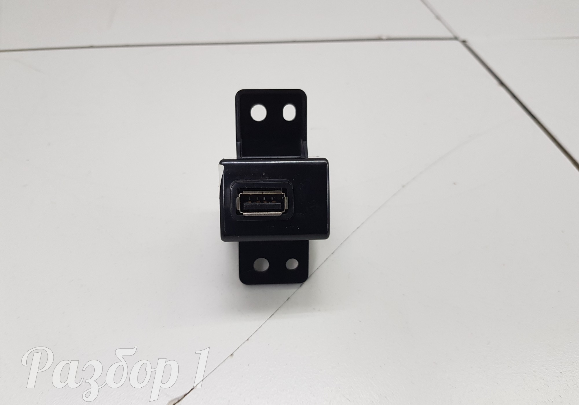 6600007189 Разъем USB для Geely Coolray (с 2020)